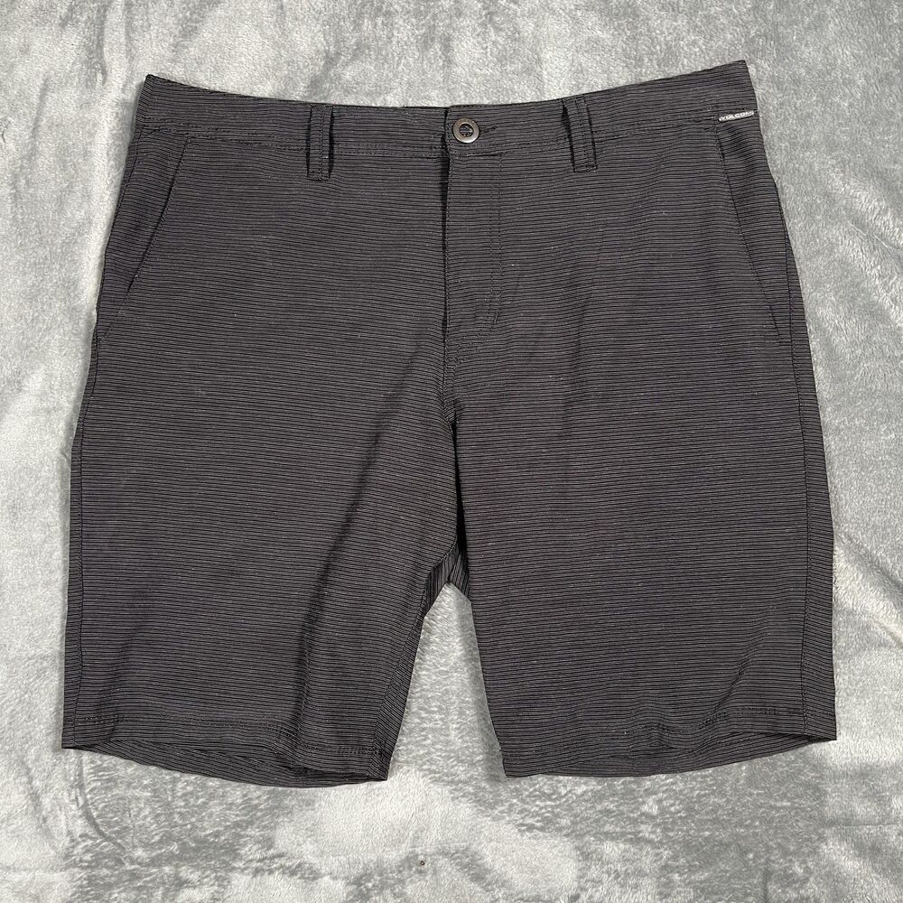Volcom Chino Shorts Mens 34 Black Poly/Cotton/Spandex Striped